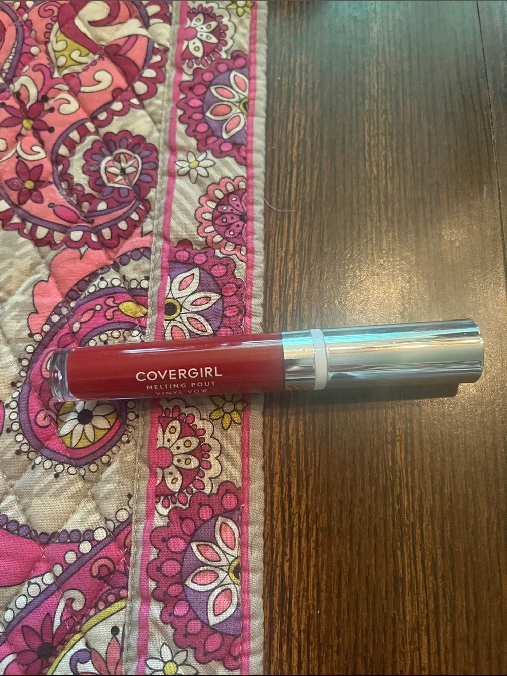 COVERGIRL Melting Pout Liquid Lipstick in Rose Red